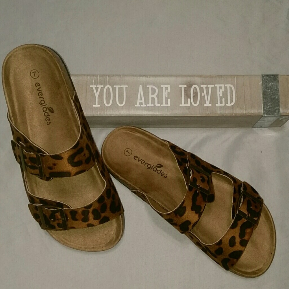 🌵CLOSET CLEAR OUT🌵Cheetah Sandals